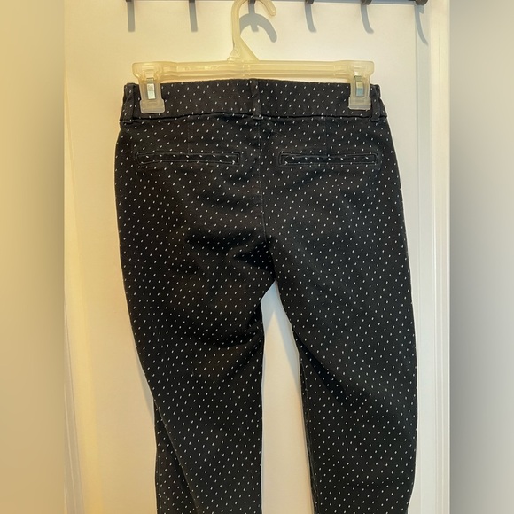 Old Navy Black Mid Rise Skinny Dress Pants Size 0 - Picture 7 of 9